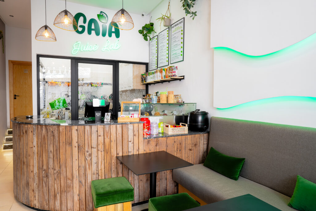 Design espace naturel et contemporain – GAIA Juice Lab